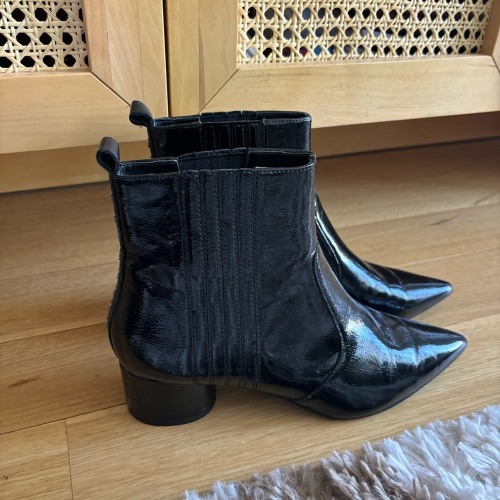 Kendall + Kylie Laila Patent Leather Ankle Boots Size 10